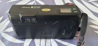 Cámara fotos antigua de carrete