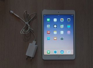 Apple iPad mini Wifi 16GB Blanco MD531TY/A