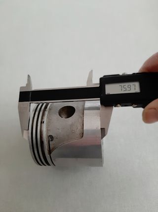Pistón Moto antigua 4 T