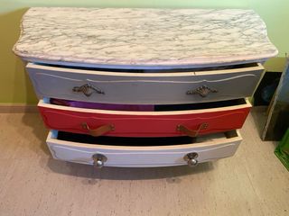 Antigua cajonera mármol rosado aprox años 50/60