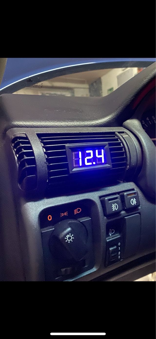 Voltimetro digitales opel astra f gsi