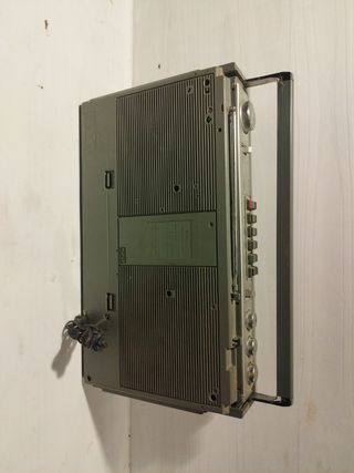 Radio cassette boombox sanyo