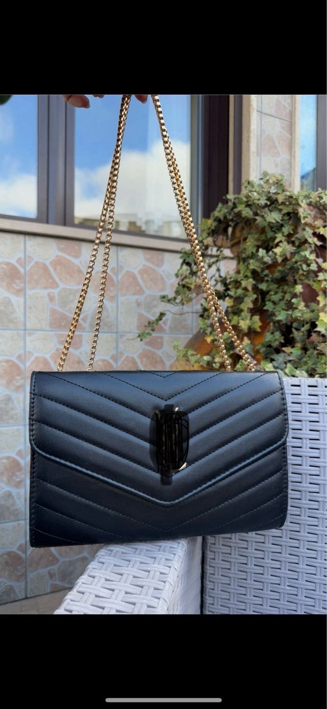 Borsa nera trapuntata