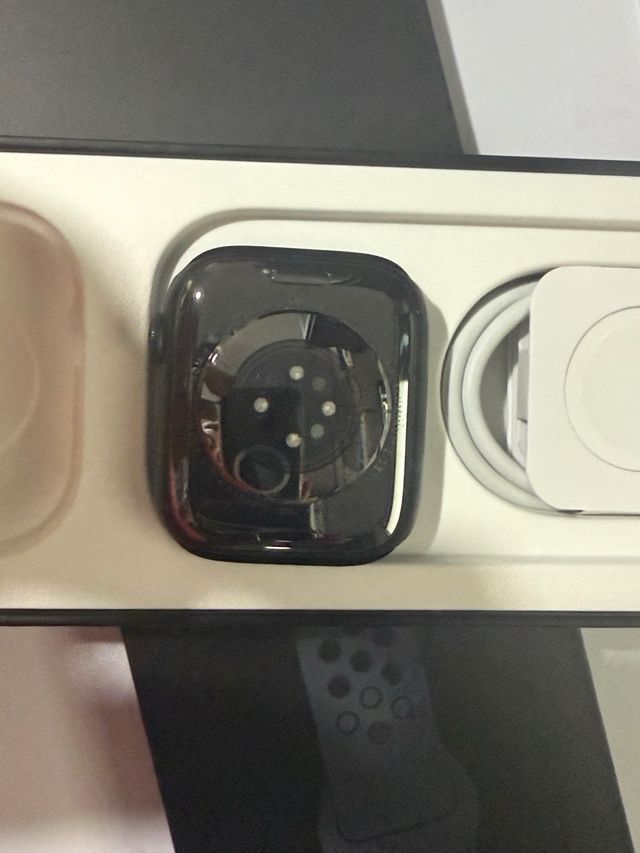 Apple watch serie 7  nike 45 mm GPS y celular