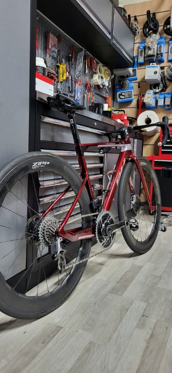 bicicleta Bh ultralight 9.0 sram red axs talla s