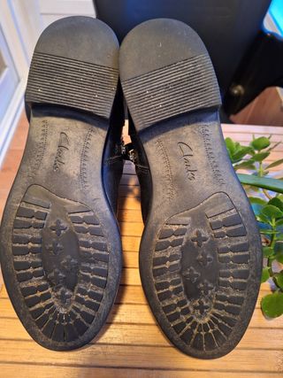 Botines chelsea goretex Clarks