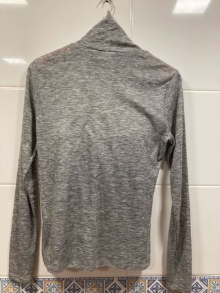 Jersey fino/Camiseta cuello alto HM