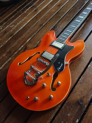 Semihollow con bisby y roller hartwood