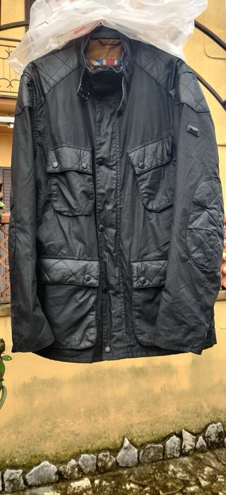 Giacca tecnica Barbour nera