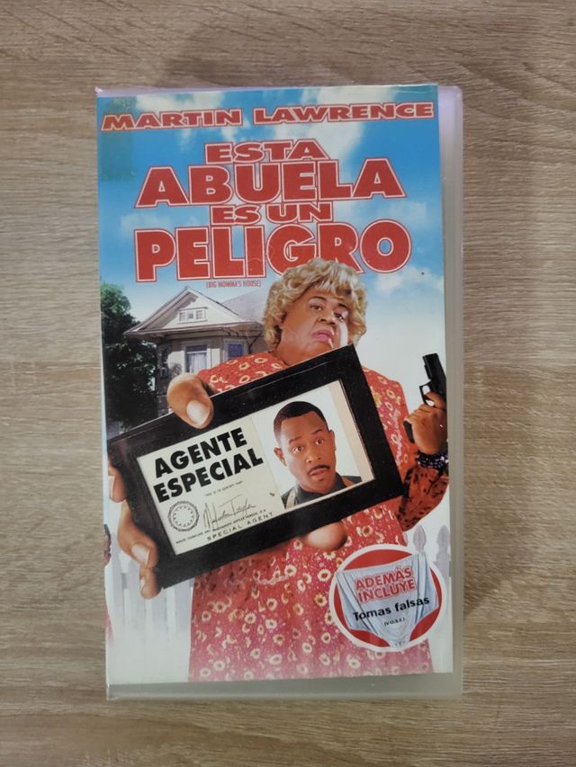VHS - Esta Abuela es un Peligro