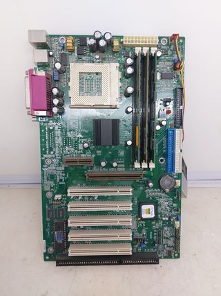 PLACA BASE DE ORDENADOR ANTIGUO 