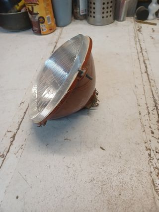 Faro delantero Renault 4