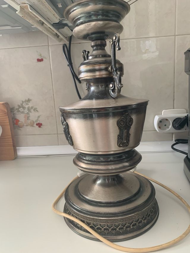 Lámpara quinqué metal de mesa circa 70