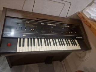 Piano antiguo siel ritmo 49