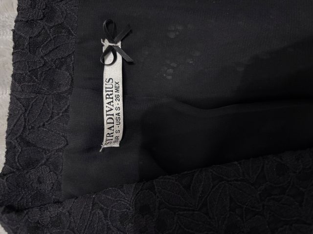 Americana negra flores stradivarius