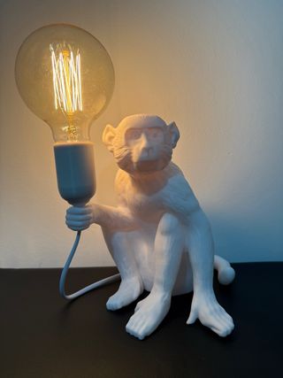 Lampada scimmia design bianca