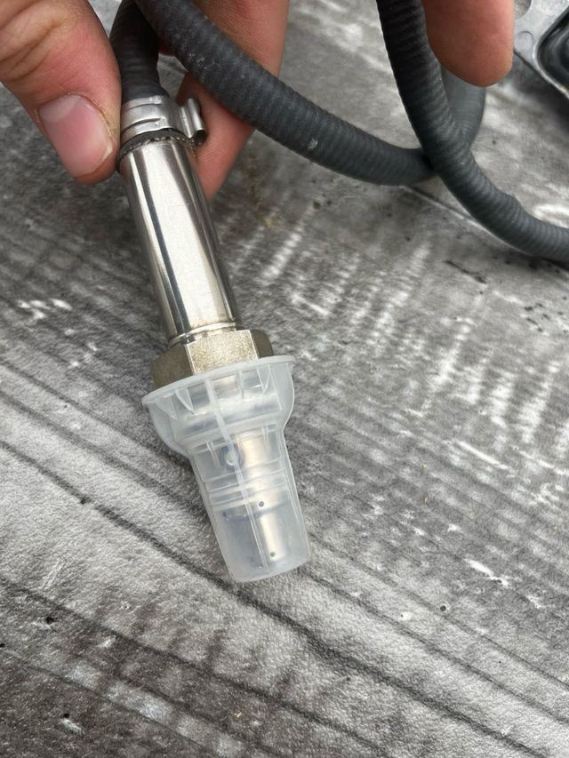 Sensor NOX IVECO 5WK9 6775A