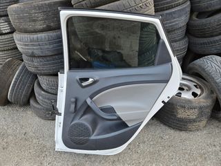 Puerta trasera derecha seat ibiza 6J