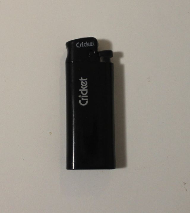 Lotto 20 Accendini Diverse Marche Clipper BIC ...