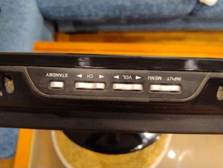 Monitor Grunkel HDMI 15".