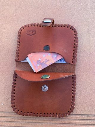 Monedero cuero con presilla
