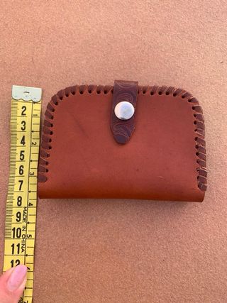 Monedero cuero con presilla