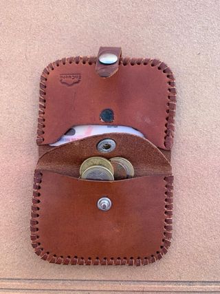 Monedero cuero con presilla