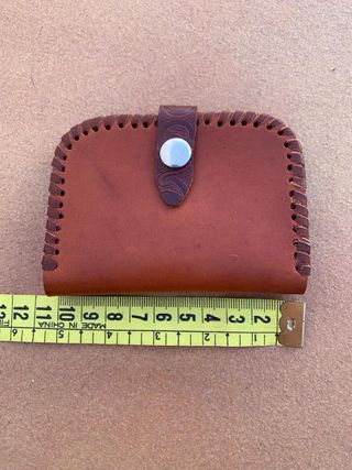 Monedero cuero con presilla