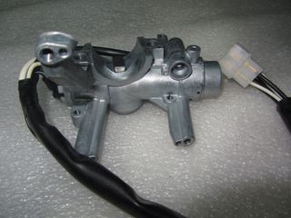 JUEGO BOMBINES SUZUKI SAMURAI (94-04)