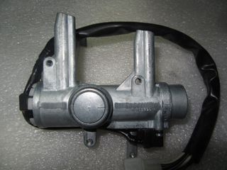 JUEGO BOMBINES SUZUKI SAMURAI (94-04)