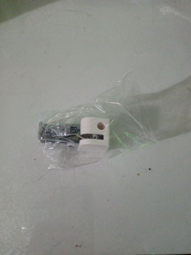 Pieza para maquina de coser