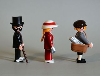 Playmobil Victorianos Con Vendedor Periodicos
