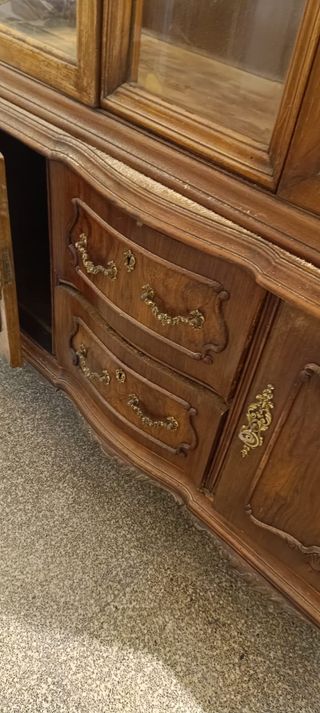 Mueble antiguo