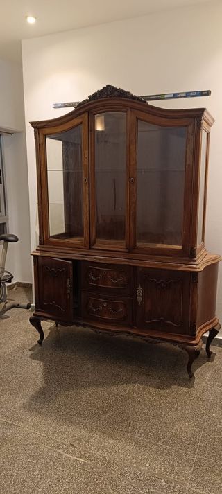 Mueble antiguo