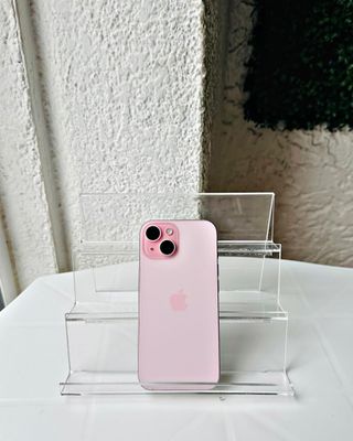 iPhone 15 Rosa 256GB como nuevos.