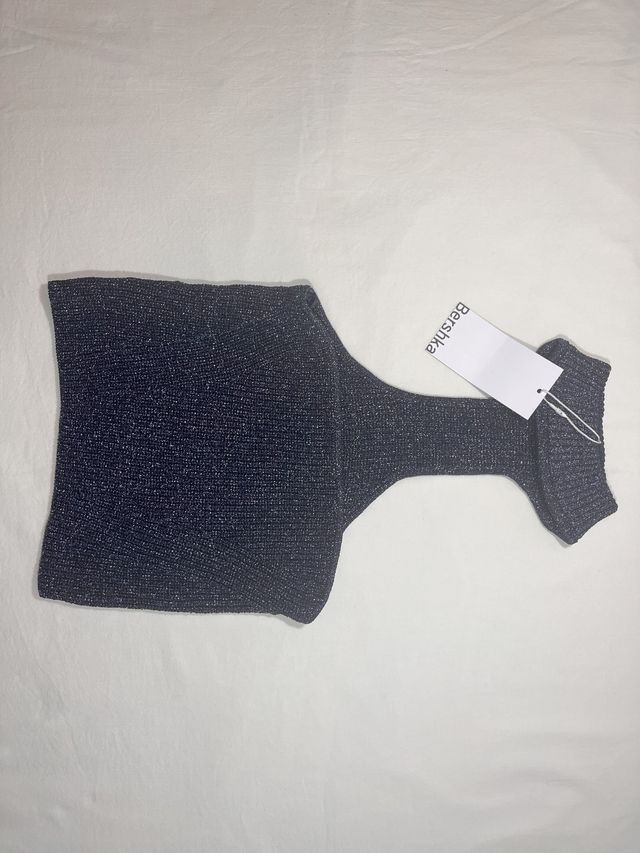 💙 Top Brillante azul Bershka - Talla M - Nuevo