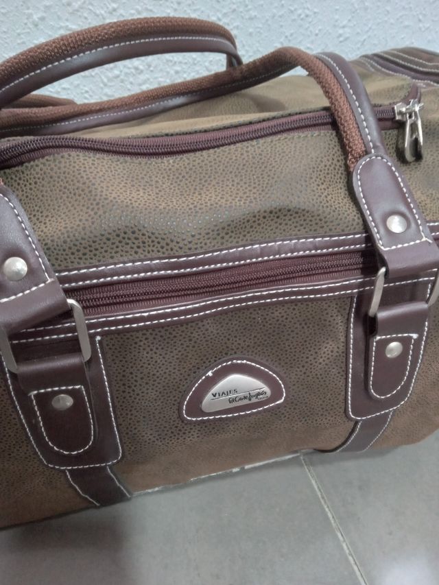 Set di borsa e trousse da viaggio