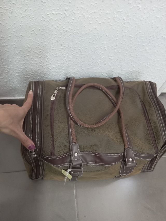 Set di borsa e trousse da viaggio
