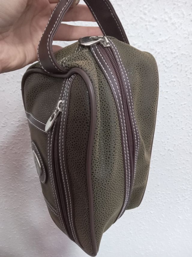 Set di borsa e trousse da viaggio