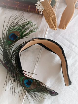 Tocado plumas 