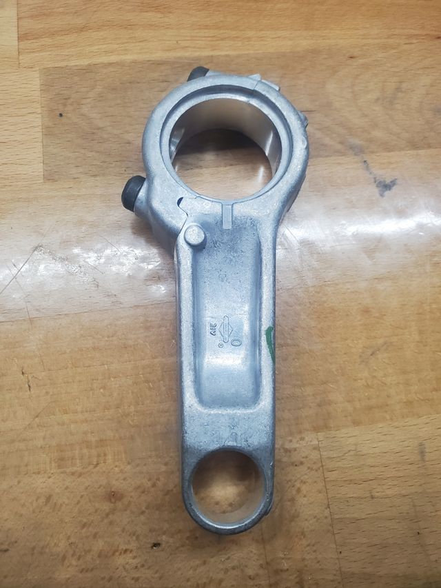 Biela Briggs Y Stratton 791633