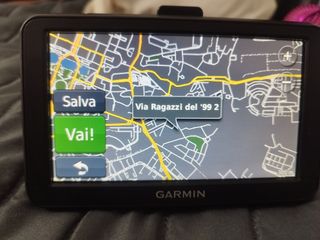 Navigatore Garmin Nuvi 50