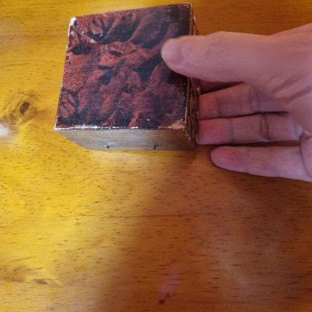 Antigüedad caja italiana