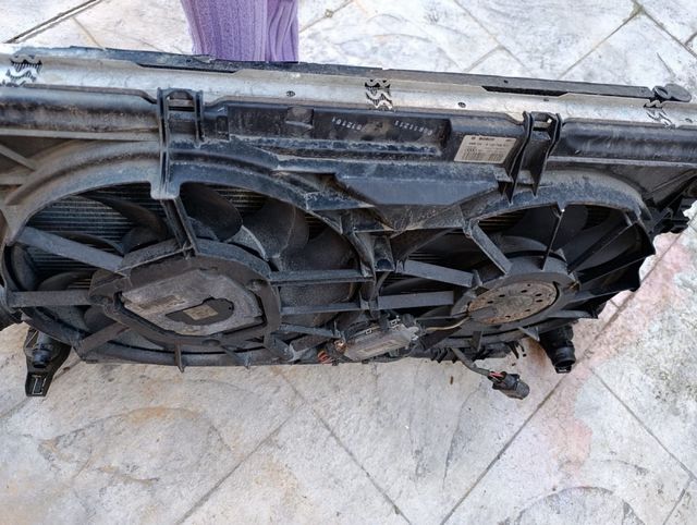 Electroventilador con radiador audi