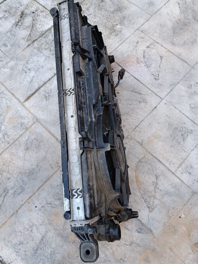 Electroventilador con radiador audi