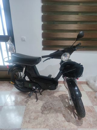 Motocicleta Vespino