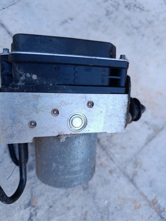 Bloque hidráulico ABS ESP 8K0907379