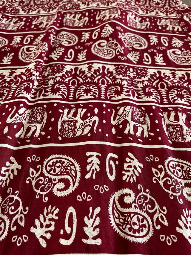 Camisa padrão tropical c/ bolso