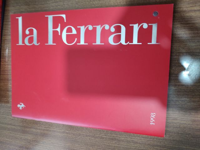 Pubblicazione La Ferrari anno 1998