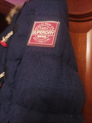Parka superdry con capucha Talla 36